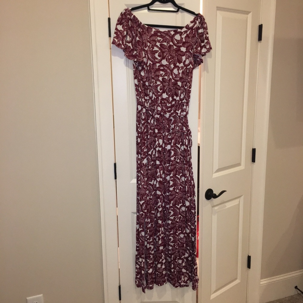 Beautiful Hawaiian print loft dress